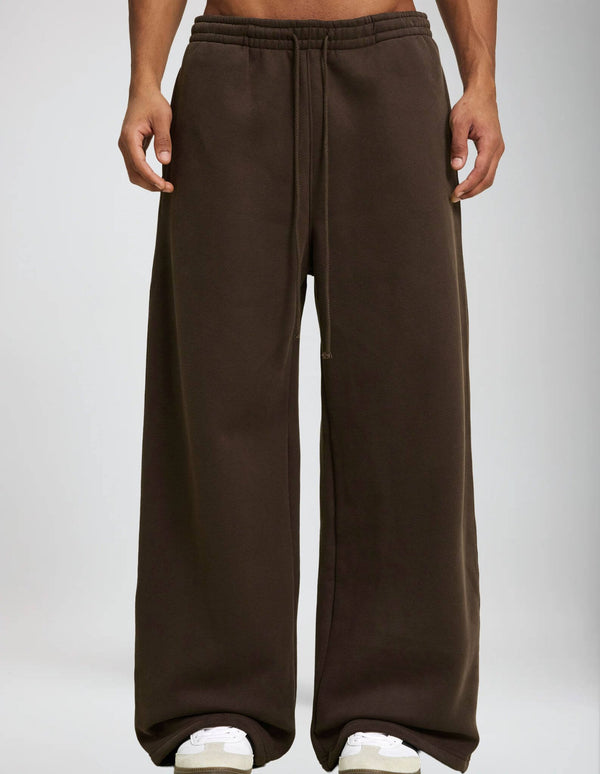 First Touch Straight-Leg Sweatpants - Coffee Brown