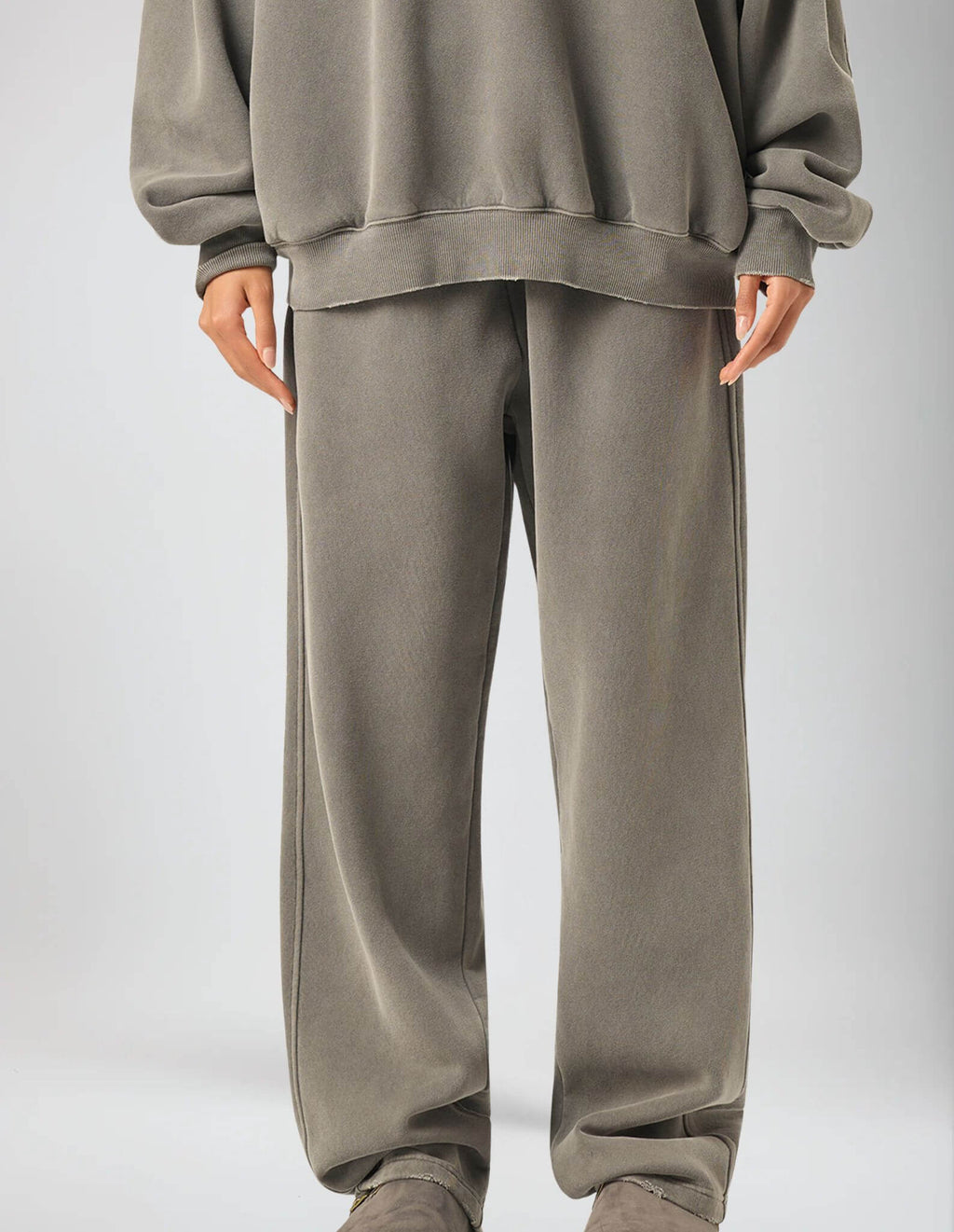 Natural Grain Raw-Edge Sweatpants