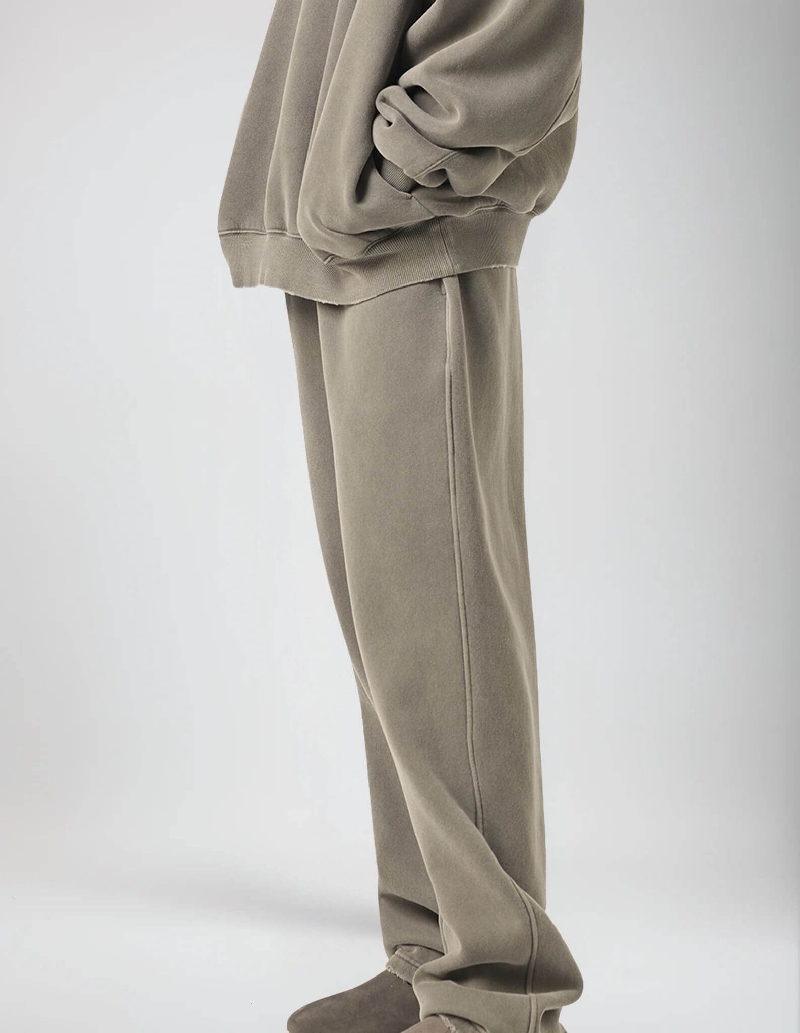 Natural Grain Raw-Edge Sweatpants